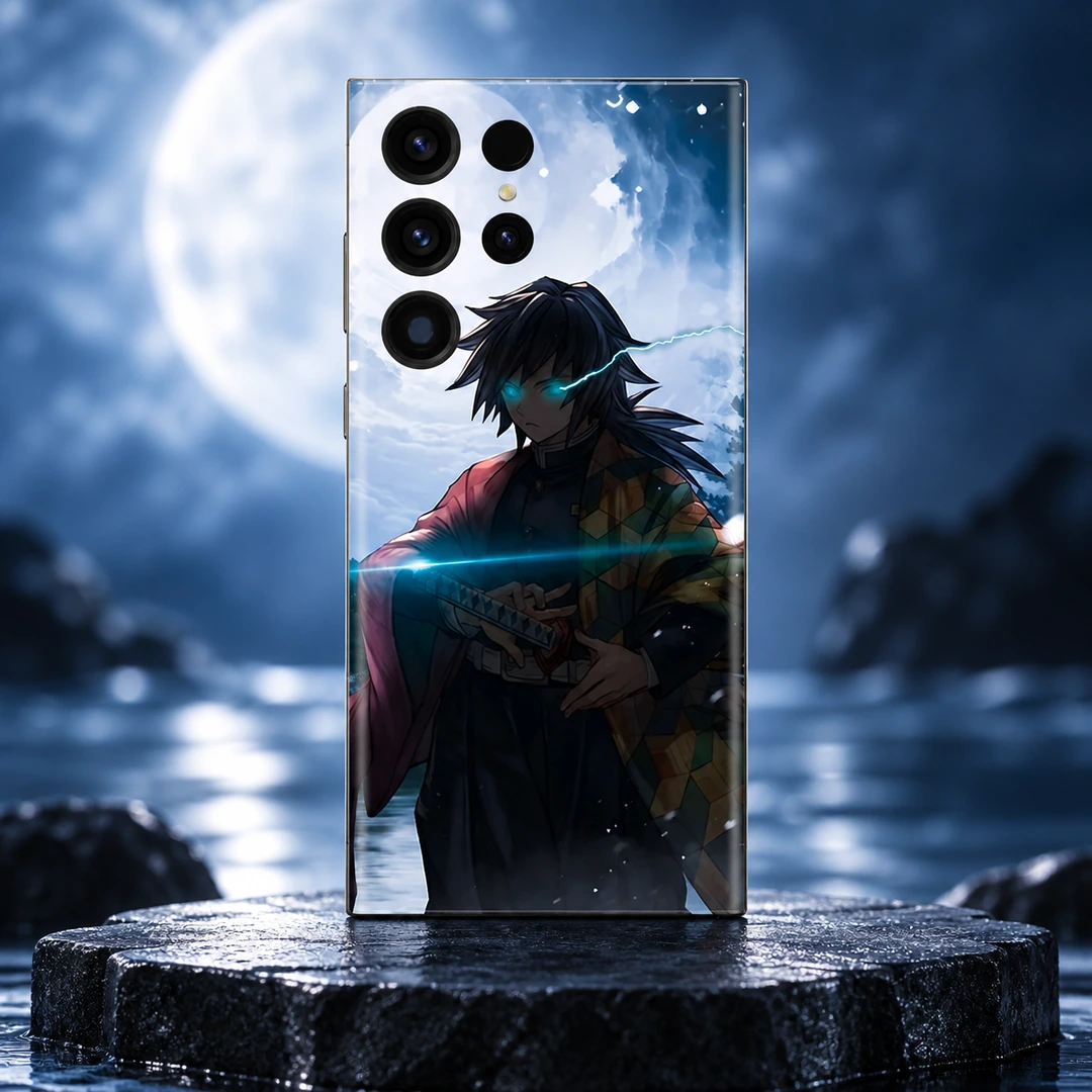 Giyu Tomioka Mobile Skin – Moonlit slate hero Giyu Tomioka mobile skin with blue moon artwork on a moonlit slate display