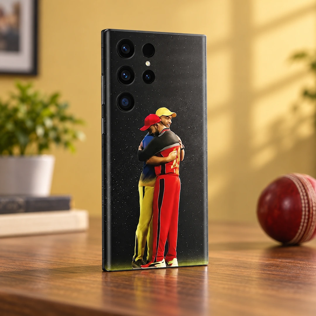 Dhoni & Virat Kohli Photo Mobile Skin – Walnut table angle Dhoni and Virat Kohli embrace mobile skin in walnut table angle setting
