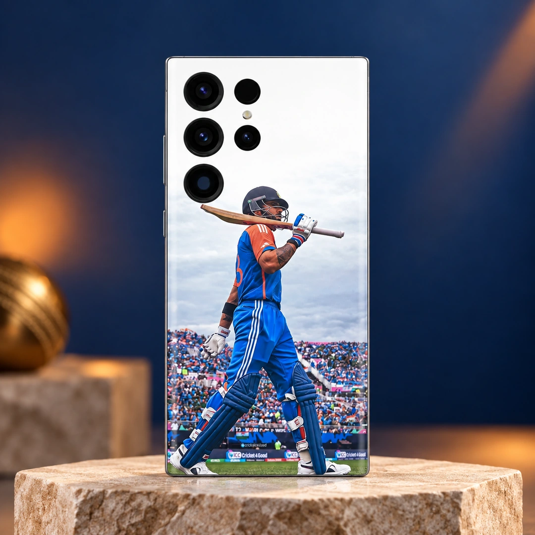 Virat Kohli Bat-on-Shoulder Mobile Skin – Blue studio hero Virat Kohli mobile skin with blue kit and bat across shoulders, blue studio hero